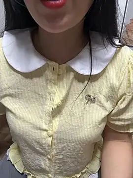 Snapshot of kem_2000 chatting on October 2025 12:28:01 PM kem 2000 online show from October 2025 12:28:01 PM