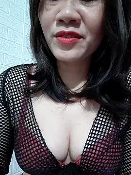 Snapshot of Singlemom69x chatting on April 2026 12:13:01 AM Singlemom69x online show from April 2026 12:13:01 AM