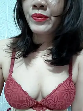 Snapshot of Singlemom69x chatting on April 2026 01:14:01 AM Singlemom69x online show from April 2026 01:14:01 AM