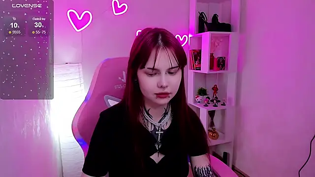 Snapshot of Morana_Batt chatting on December 2025 02:17:02 AM Morana Batt online show from December 2025 02:17:02 AM