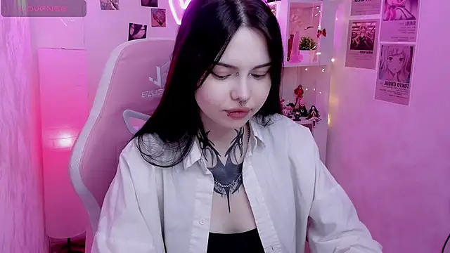 Morana Batt online show from May 2026 01:57:01 AM