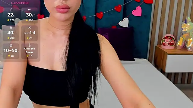 Jennifer Munoz online show from April 2026 05:52:01 AM