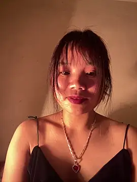 Ngoc-bbi online show from February 2026 01:54:01 PM