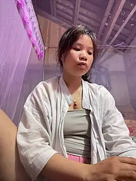 Ngoc-bbi online show from April 2026 12:51:02 PM