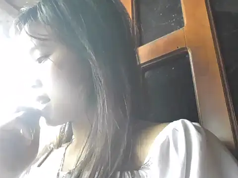 Ngoc-bbi online show from May 2026 10:09:01 AM