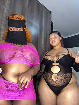 Ebony Warlock  online show from January 2026 09:03:01 AM