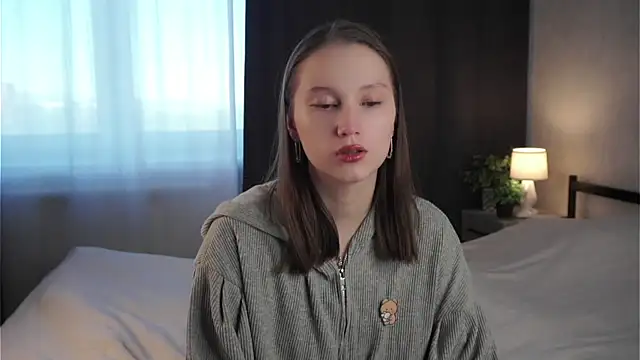 MelaniSeiver online show from June 2026 01:06:02 AM