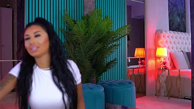 ArabellaPosh online show from September 2025 05:11:02 AM