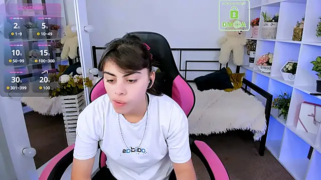 Snapshot of Cocoa_Sins chatting on October 2025 05:52:01 AM Cocoa Sins online show from October 2025 05:52:01 AM