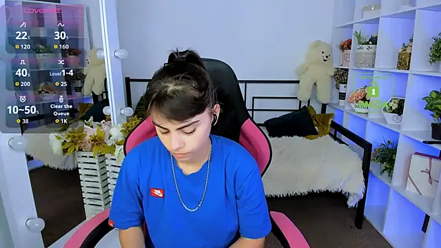 Snapshot of Cocoa_Sins chatting on October 2025 05:51:01 AM Cocoa Sins online show from October 2025 05:51:01 AM