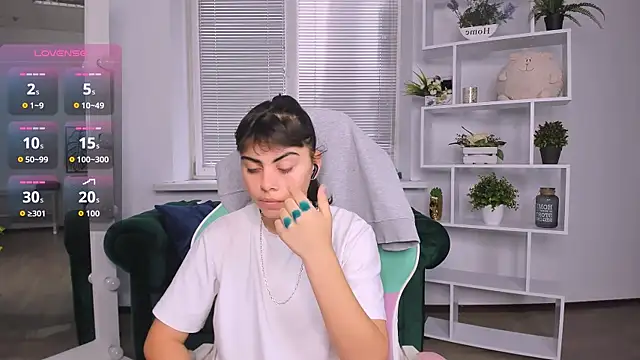 Snapshot of Cocoa_Sins chatting on October 2025 05:59:01 AM Cocoa Sins online show from October 2025 05:59:01 AM