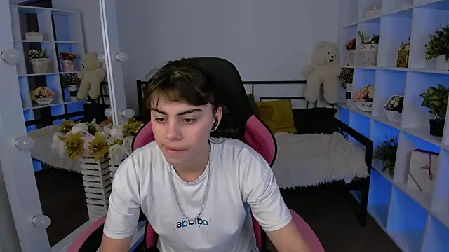 Snapshot of Cocoa_Sins chatting on October 2025 07:01:02 AM Cocoa Sins online show from October 2025 07:01:02 AM