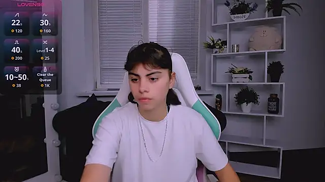 Snapshot of Cocoa_Sins chatting on November 2025 06:47:02 AM Cocoa Sins online show from November 2025 06:47:02 AM