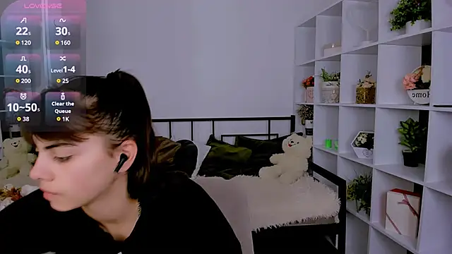 Snapshot of Cocoa_Sins chatting on November 2025 07:08:02 AM Cocoa Sins online show from November 2025 07:08:02 AM