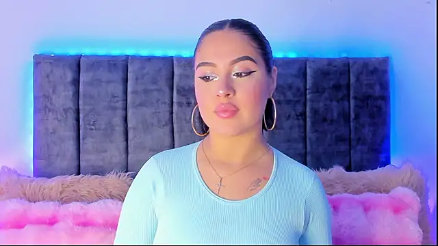 Snapshot of AnaLevii chatting on March 2026 01:07:02 PM AnaLevii online show from March 2026 01:07:02 PM