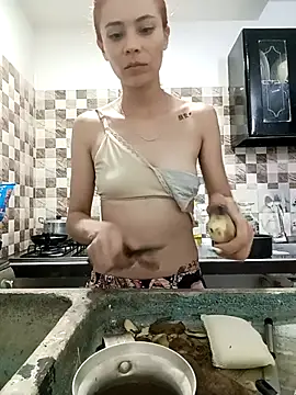 Snapshot of dulcelatin21 chatting on September 2025 11:39:02 PM dulcelatin21 online show from September 2025 11:39:02 PM