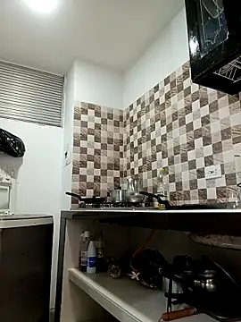 Snapshot of dulcelatin21 chatting on September 2025 09:50:01 PM dulcelatin21 online show from September 2025 09:50:01 PM