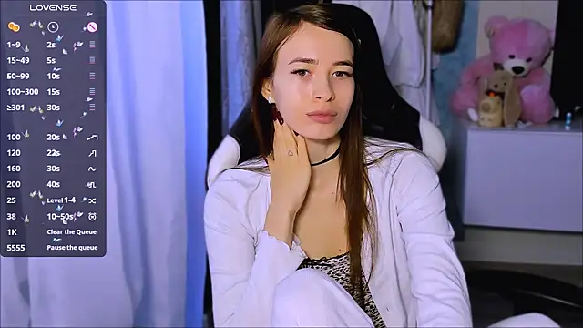 ZoyaMill online show from September 2025 05:35:02 AM