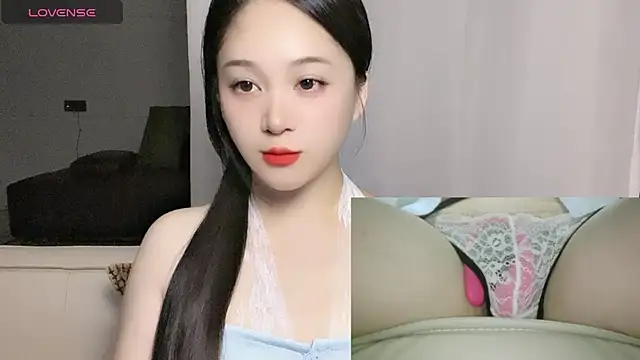 Snapshot of woaiqinqin chatting on September 2025 03:36:01 PM woaiqinqin online show from September 2025 03:36:01 PM
