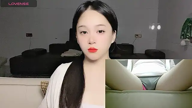 Snapshot of woaiqinqin chatting on September 2025 03:02:01 PM woaiqinqin online show from September 2025 03:02:01 PM
