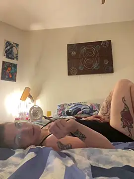 kittykatbean online show from November 2025 11:42:02 AM