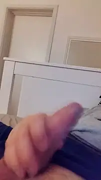 NewJoiner online show from November 2025 05:48:01 PM