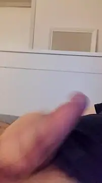 Snapshot of NewJoiner chatting on March 2026 09:42:02 PM NewJoiner online show from March 2026 09:42:02 PM