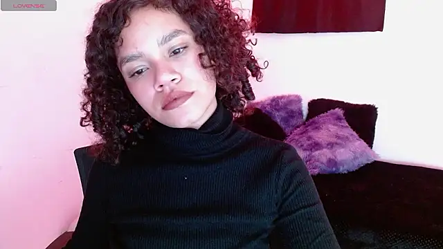 Canela s1 online show from February 2026 11:33:02 PM