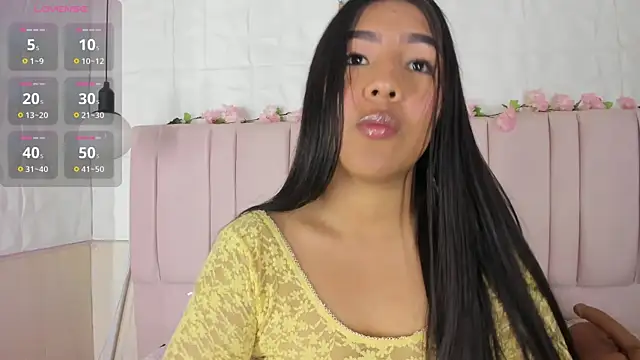 luna maisonn online show from July 2026 01:04:01 PM