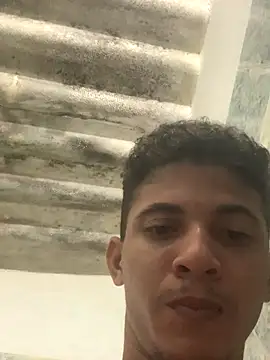 AE 03 online show from October 2025 04:42:01 AM