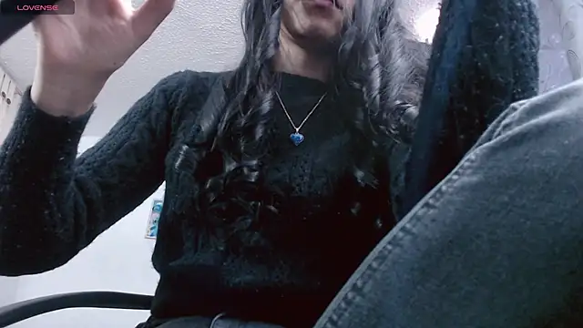 scarlett vonrose online show from September 2025 08:42:02 PM