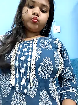 Aaradhya Sharma online show from March 2026 06:33:01 PM