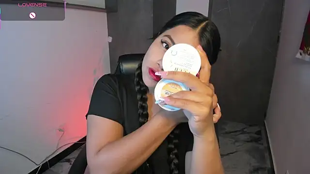 Victoria b  online show from December 2025 07:54:02 PM