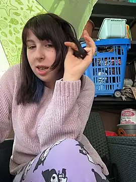 Snapshot of ilaria_miss98 chatting on April 2026 03:20:01 PM ilaria miss98 online show from April 2026 03:20:01 PM