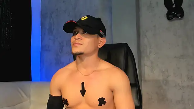 Snapshot of Manuel_FPG chatting on October 2025 08:59:01 PM Manuel FPG online show from October 2025 08:59:01 PM