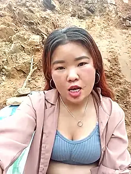 lylylove online show from March 2026 06:08:01 AM