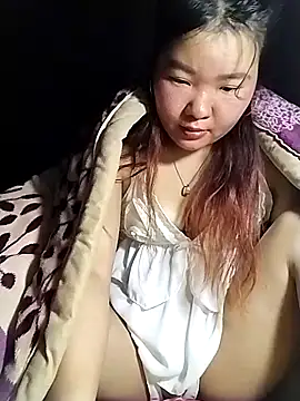 lylylove online show from May 2026 12:59:02 AM