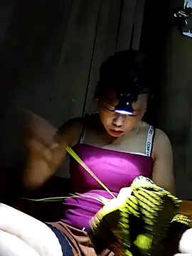 Ngocmi909 online show from October 2025 01:10:01 PM