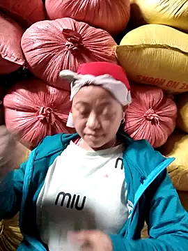 Snapshot of Sa2mh20 chatting on December 2025 06:42:02 AM Sa2mh20 online show from December 2025 06:42:02 AM