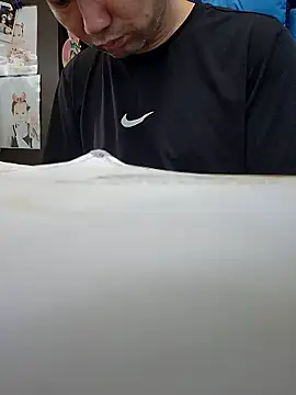 anggllaaa online show from September 2025 12:04:01 AM