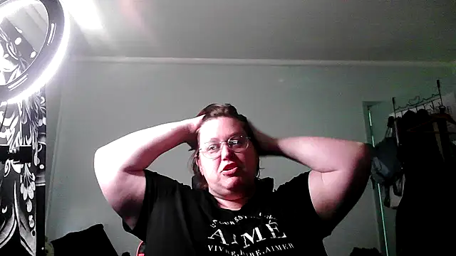 Snapshot of AngelDiamond chatting on September 2025 01:20:02 AM AngelDiamond online show from September 2025 01:20:02 AM