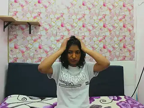 Snapshot of indianjasmine4u chatting on November 2025 06:36:02 AM indianjasmine4u online show from November 2025 06:36:02 AM