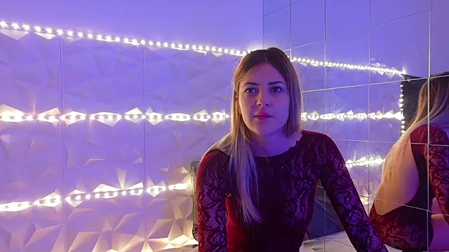 Aishha  online show from October 2025 05:07:01 AM