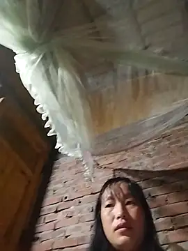 Snapshot of miss-su chatting on November 2025 06:19:02 PM miss-su online show from November 2025 06:19:02 PM