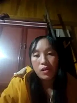 Snapshot of miss-su chatting on November 2025 11:32:02 AM miss-su online show from November 2025 11:32:02 AM