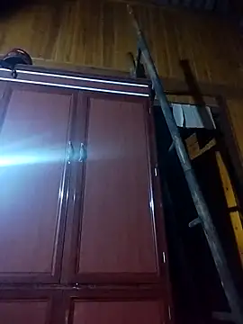 Snapshot of miss-su chatting on November 2025 12:41:02 PM miss-su online show from November 2025 12:41:02 PM