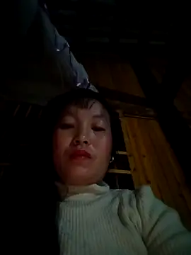 Snapshot of miss-su chatting on December 2025 06:47:02 PM miss-su online show from December 2025 06:47:02 PM