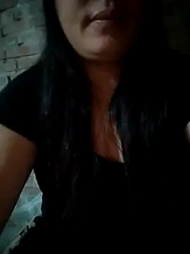 Snapshot of miss-su chatting on July 2026 11:00:01 PM miss-su online show from July 2026 11:00:01 PM