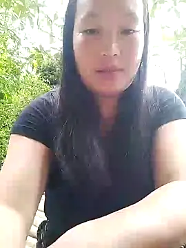 Snapshot of miss-su chatting on July 2026 01:20:02 AM miss-su online show from July 2026 01:20:02 AM