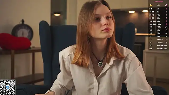 Snapshot of MandaReh chatting on September 2025 04:07:01 PM MandaReh online show from September 2025 04:07:01 PM